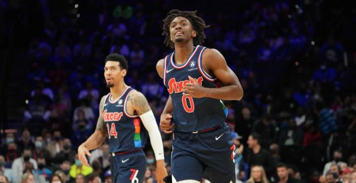 四川队力克天津队,字母哥状态火热 四川队力克天津队,字母哥状态火热