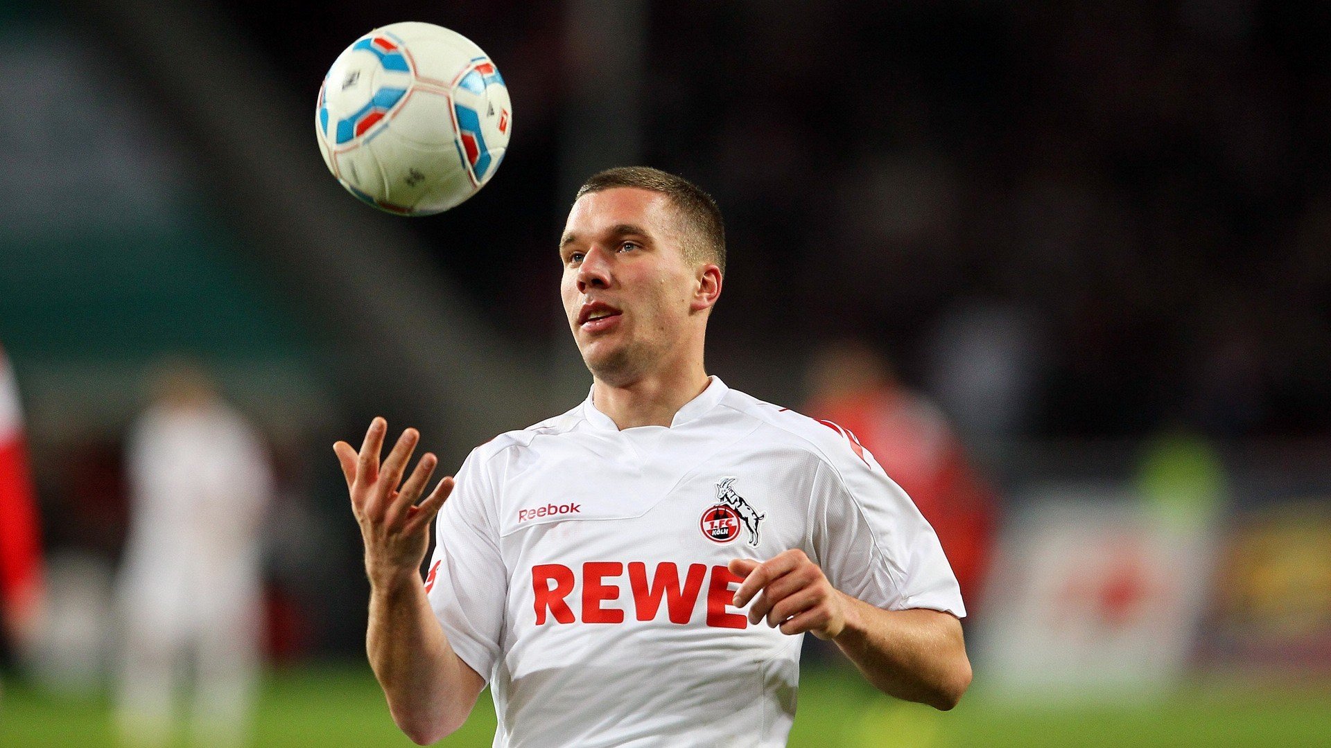 赛道风云,勒克莱尔领衔阿斯顿马丁横扫梅赛德斯