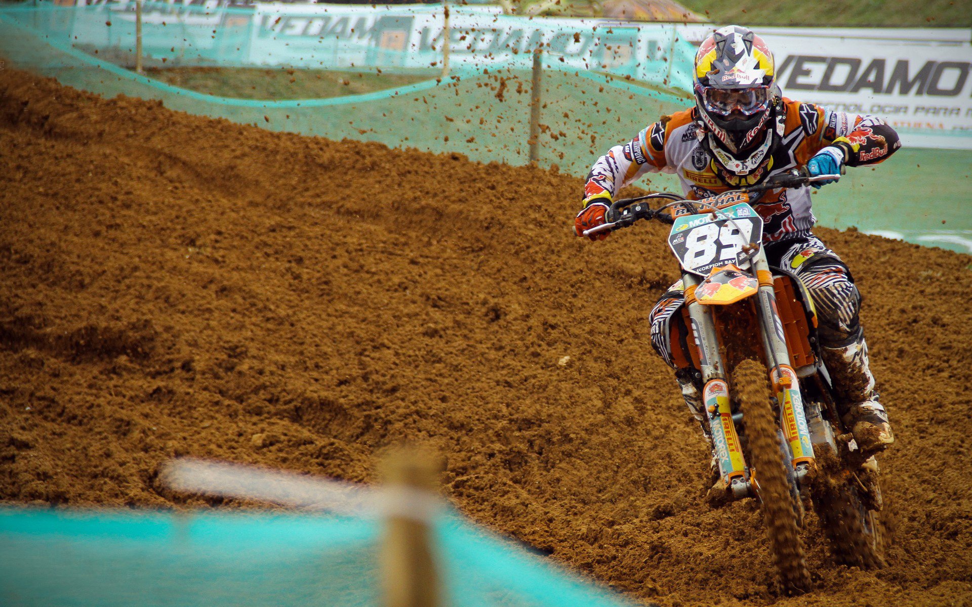 绝境中的艺术，迪巴拉一锤定音，洪都拉斯书写逆转史诗